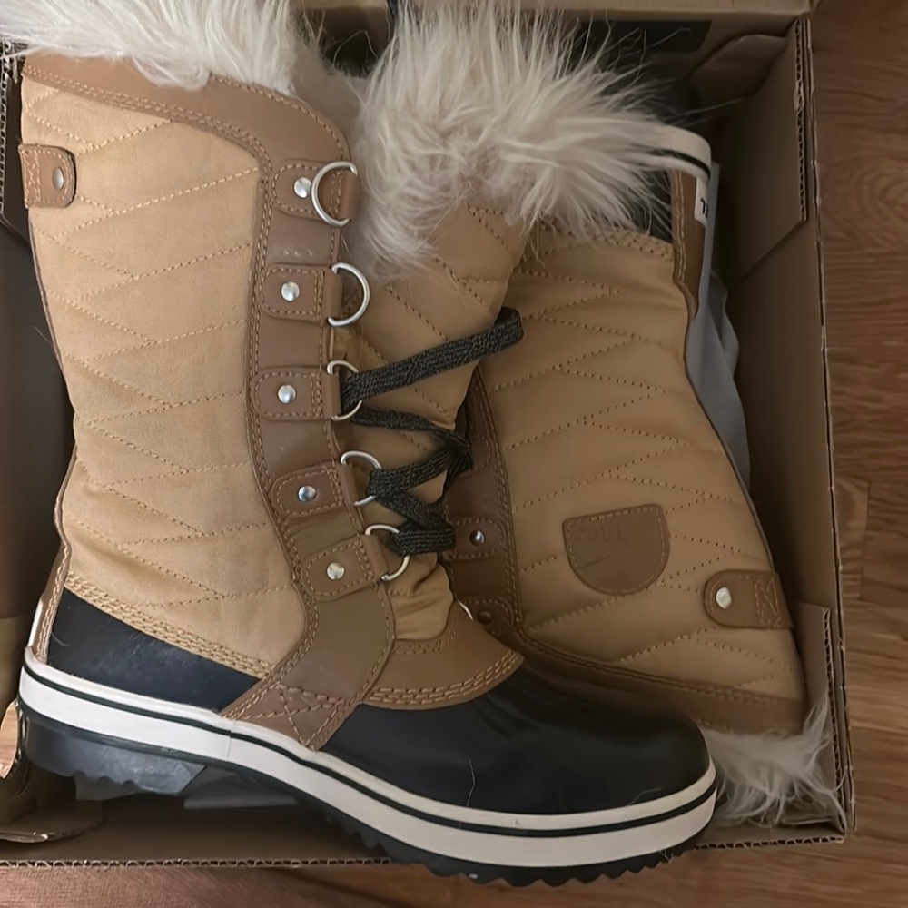 Sorel Youth Tofino II Winter Boots